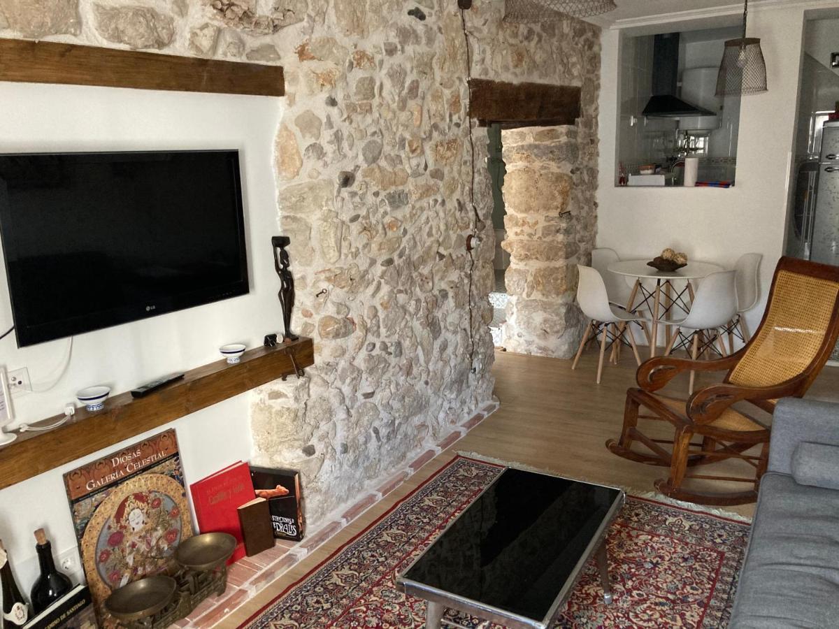Alojamiento De Piedra Con Encanto Burgo Exterior foto