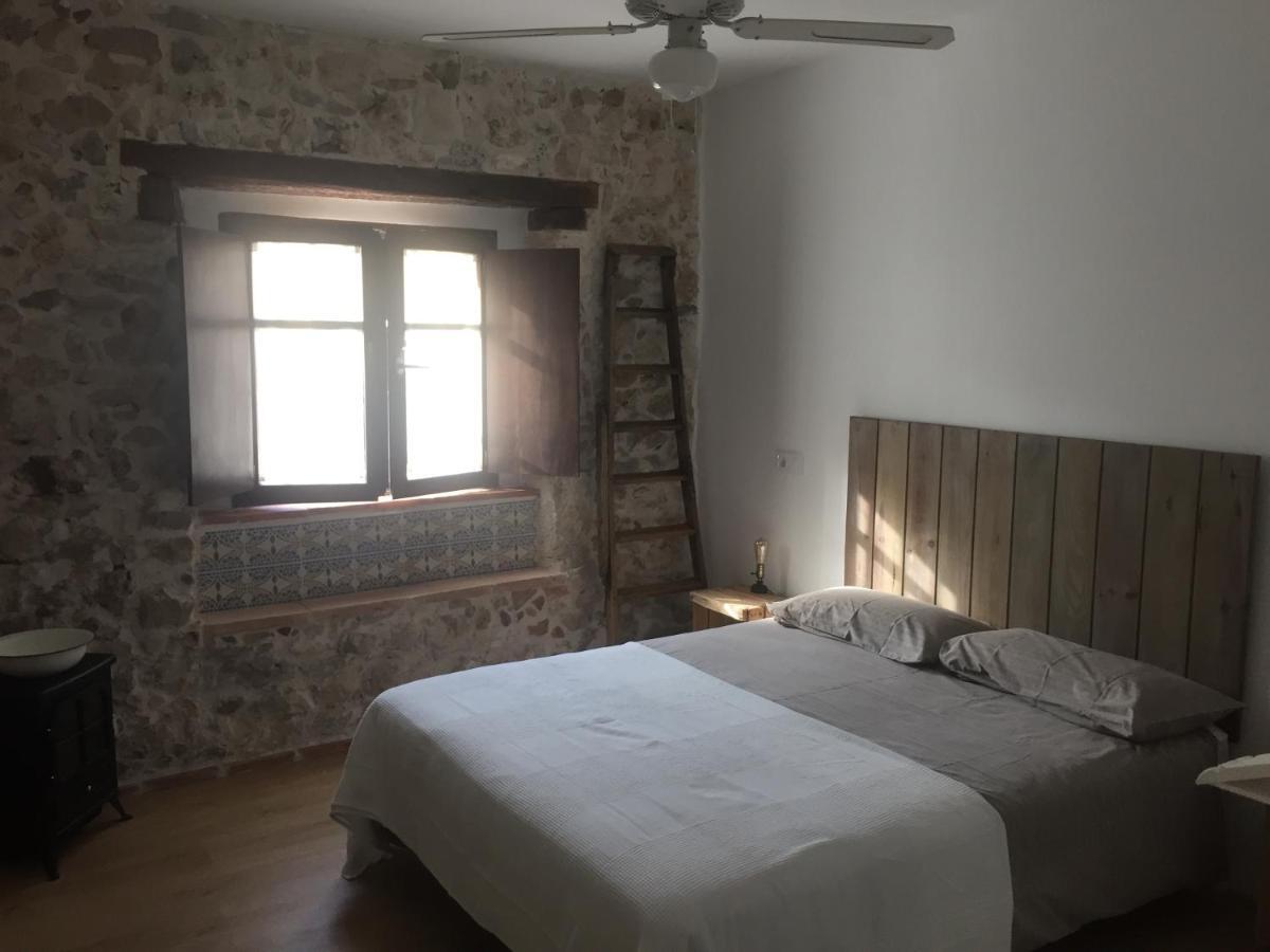 Alojamiento De Piedra Con Encanto Burgo Exterior foto