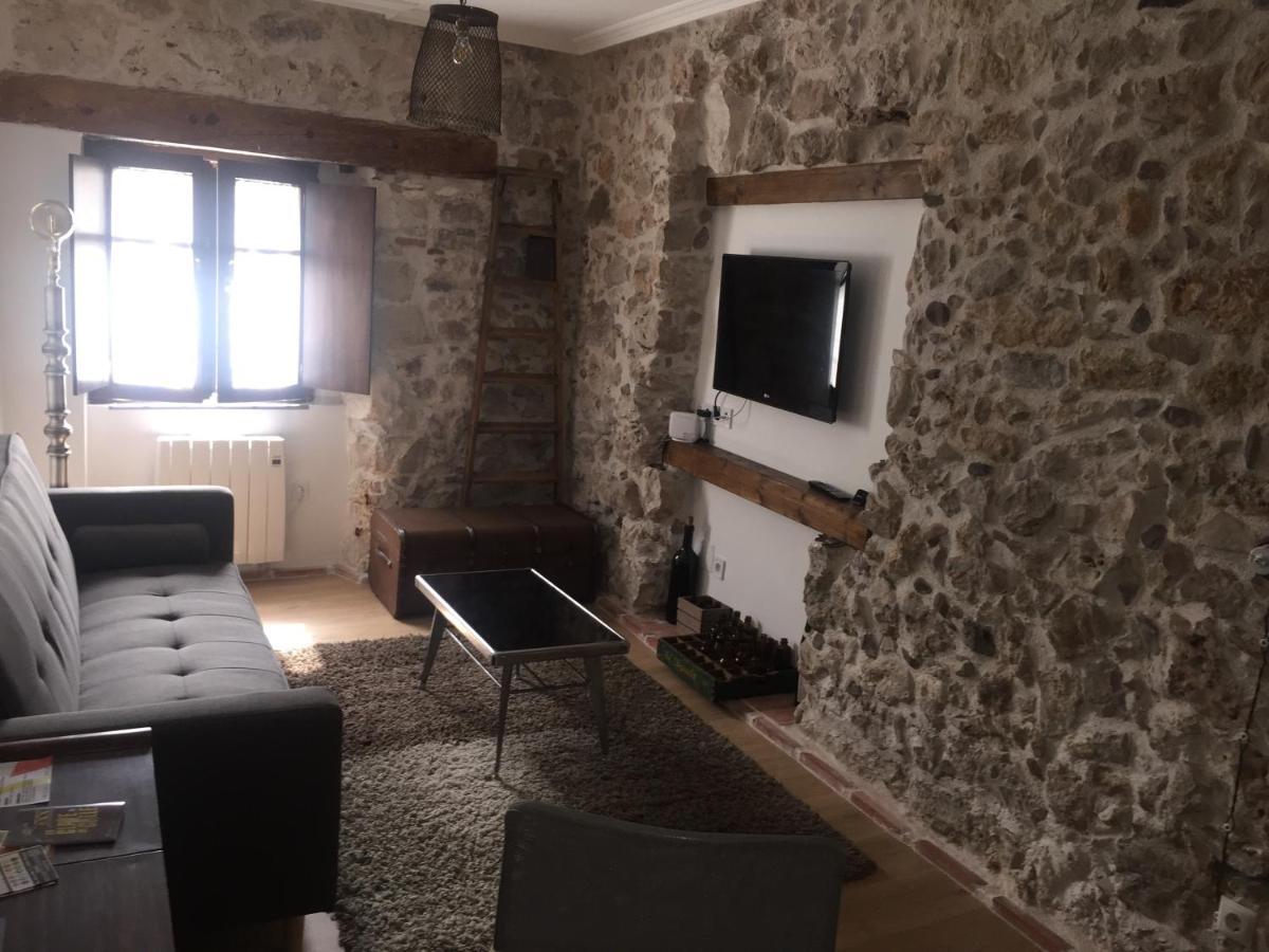 Alojamiento De Piedra Con Encanto Burgo Exterior foto
