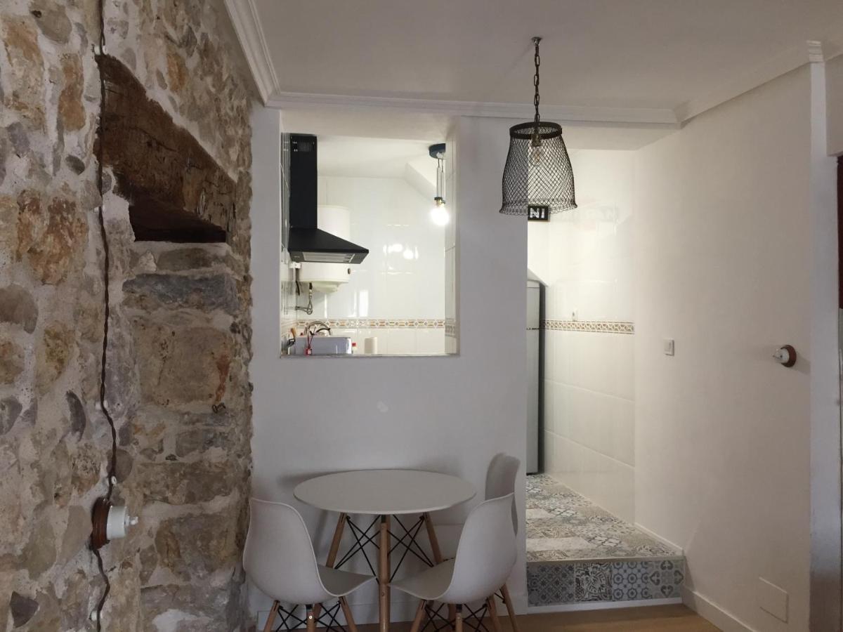 Alojamiento De Piedra Con Encanto Burgo Exterior foto